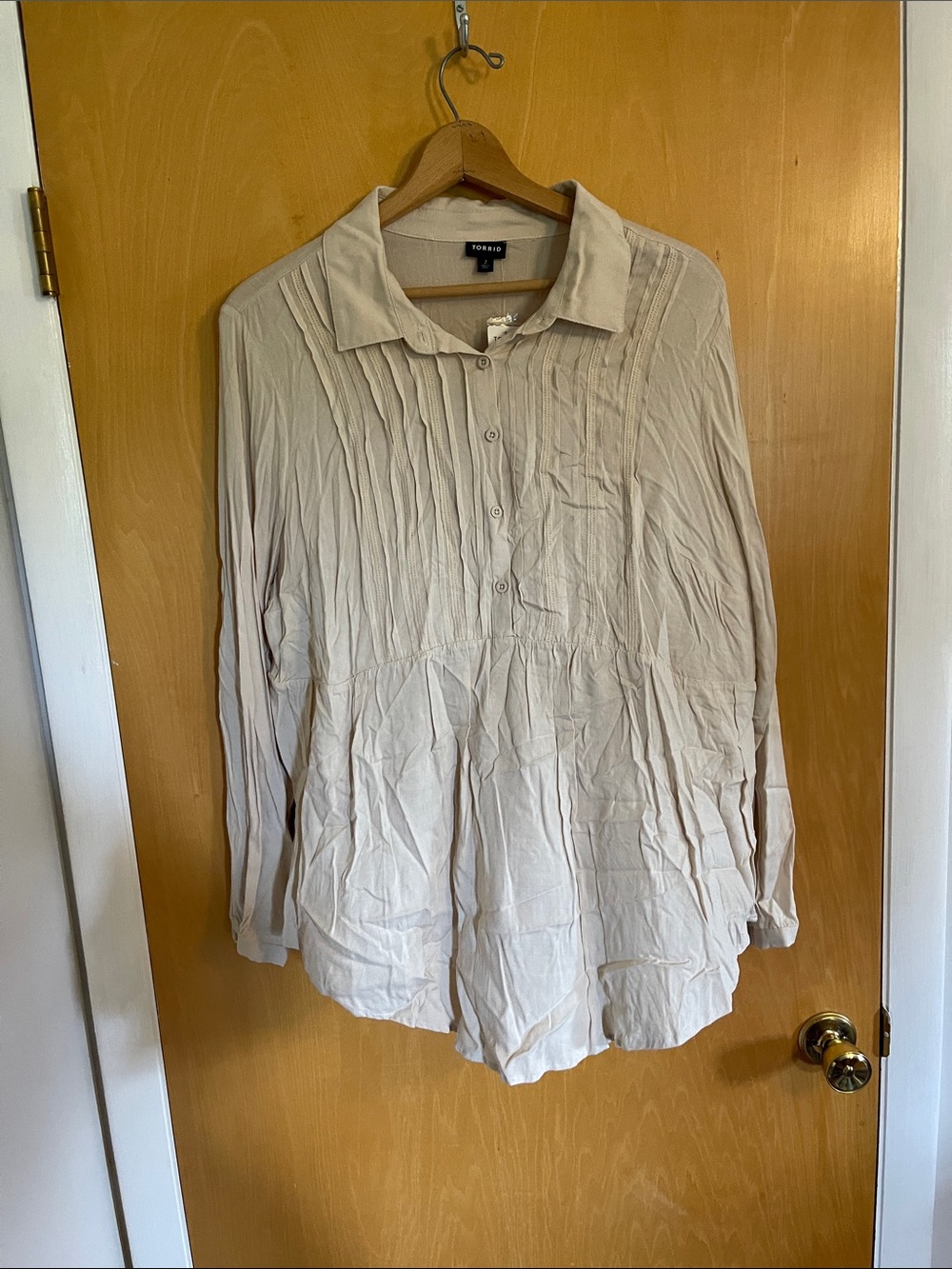 NWT. Torrid Rayon Slub pintuck tunic top 2x